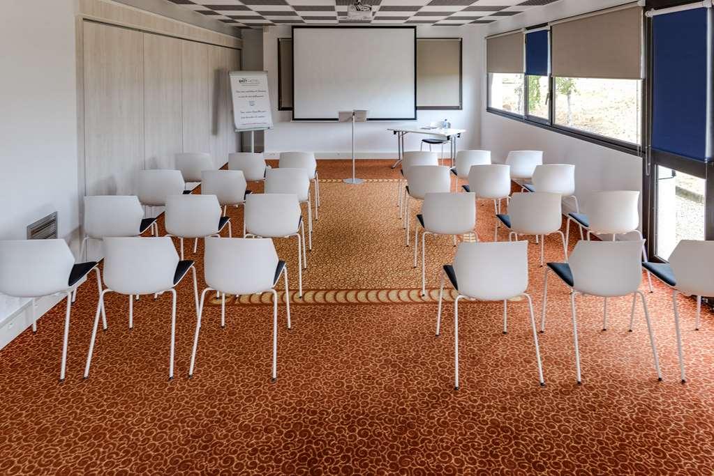 Brit Hotel Rennes Cesson 设施 照片