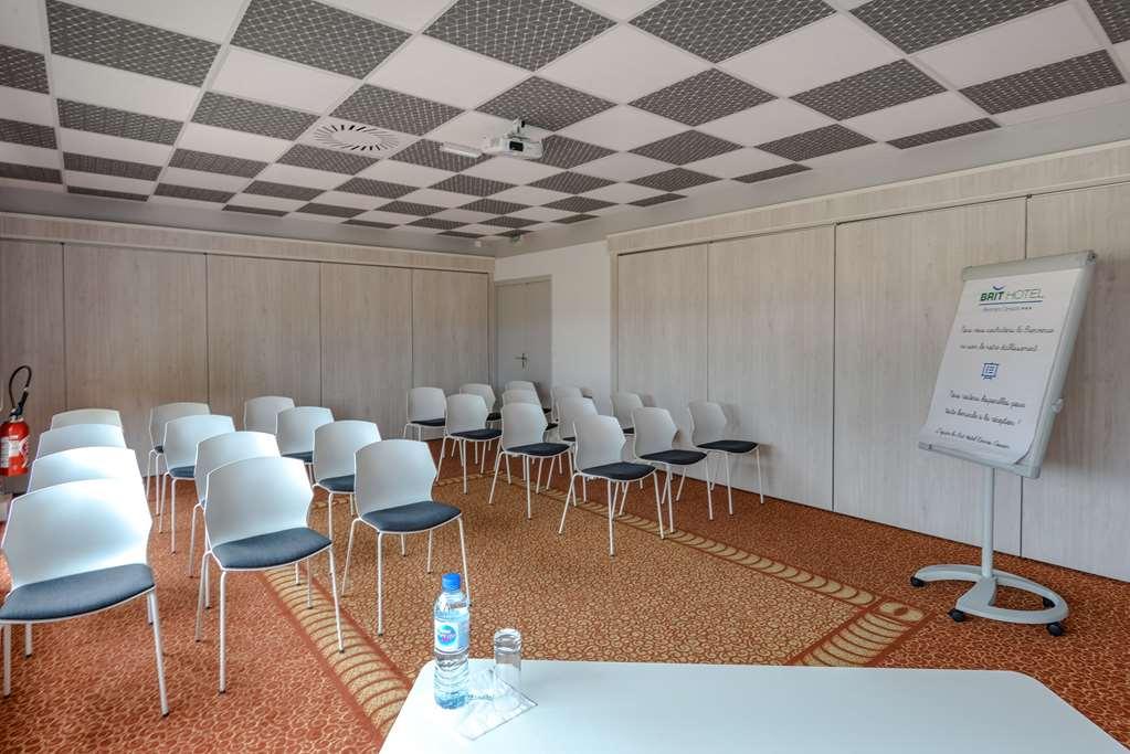 Brit Hotel Rennes Cesson 设施 照片