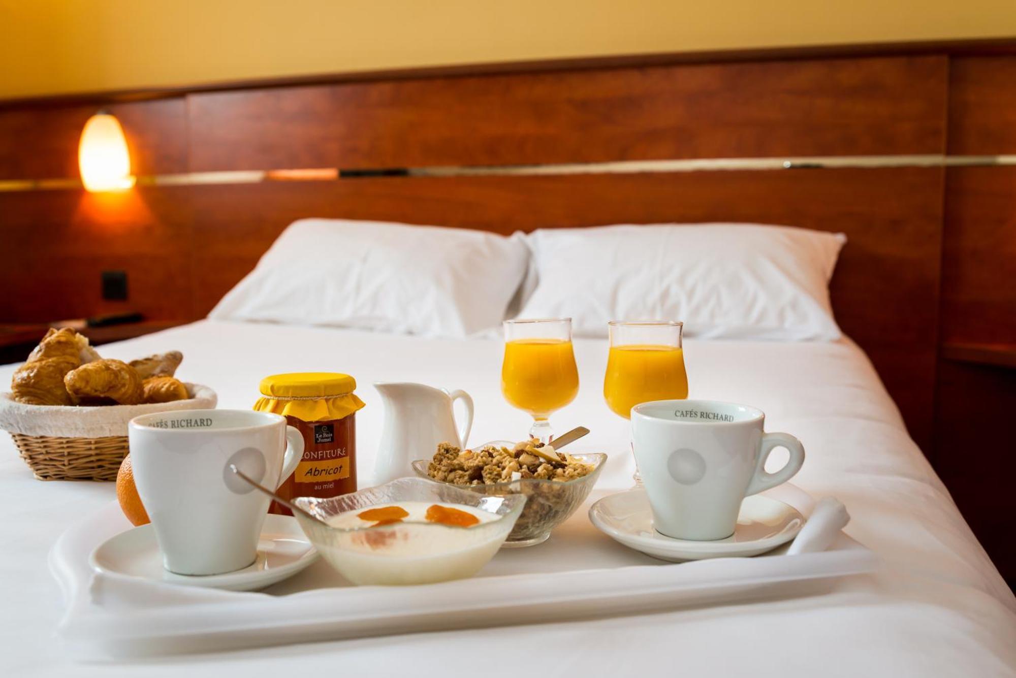 Brit Hotel Rennes Cesson 外观 照片