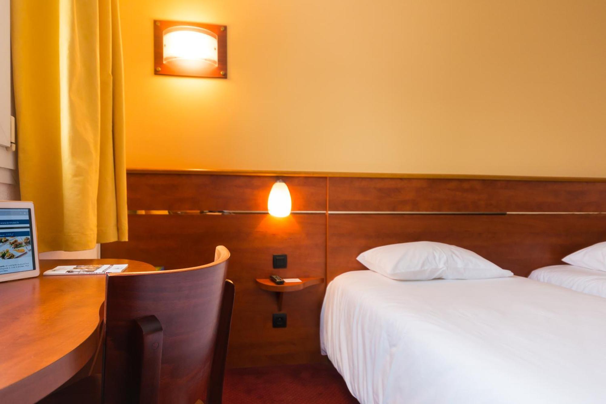 Brit Hotel Rennes Cesson 外观 照片