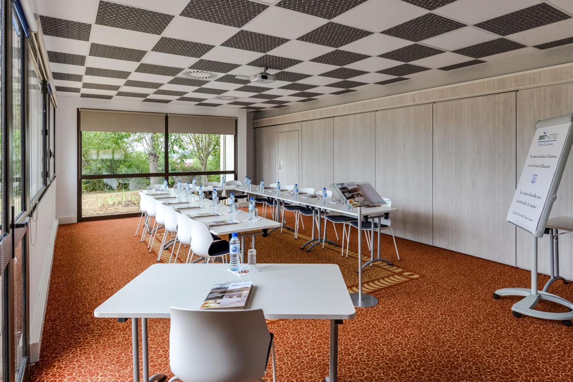 Brit Hotel Rennes Cesson 外观 照片
